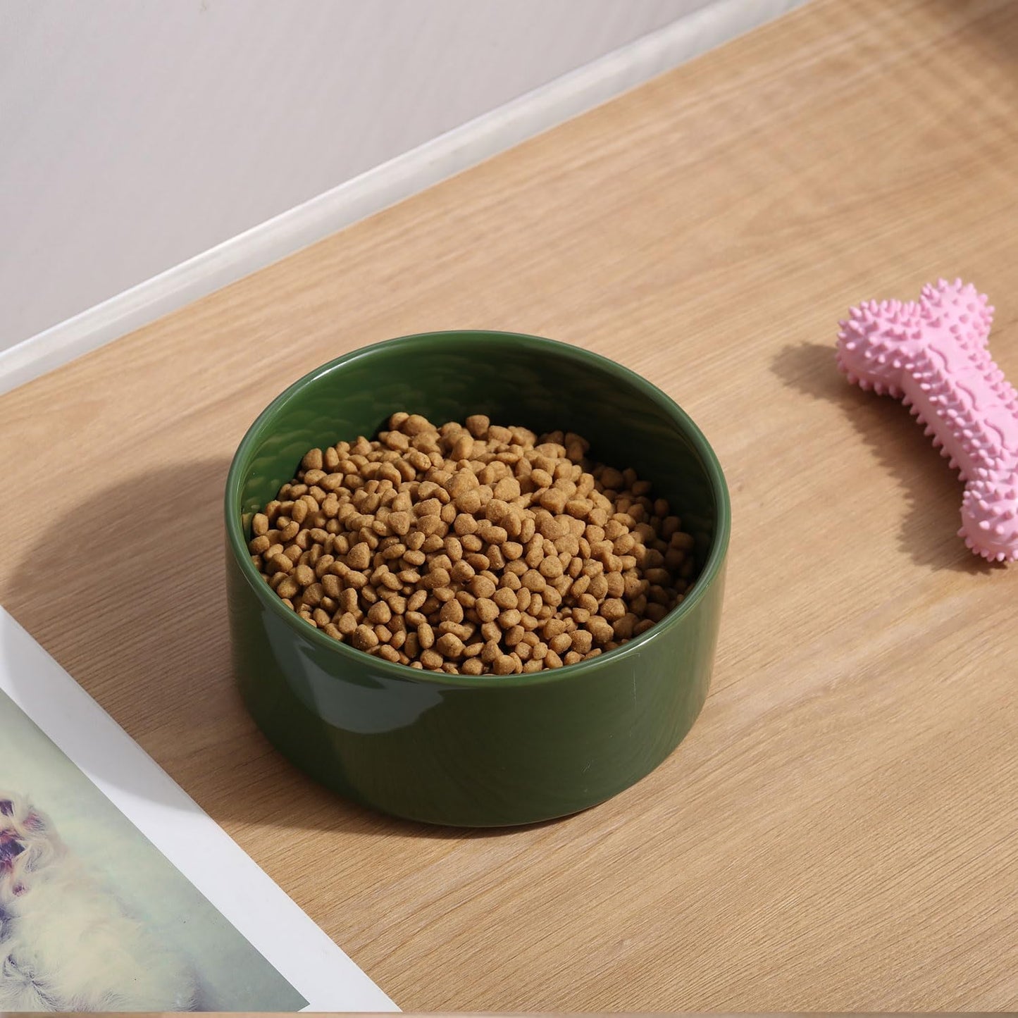 Petygooing Ceramic Dog Cat Bowl Set with Stand, Pet Food and Water Dishes,Medium Pet Bowl Anti -Slip Set of 2 Cat Dish-Pet Food Bowls Small Medium Size Dog (28OZ/6.1 in) Rust Green