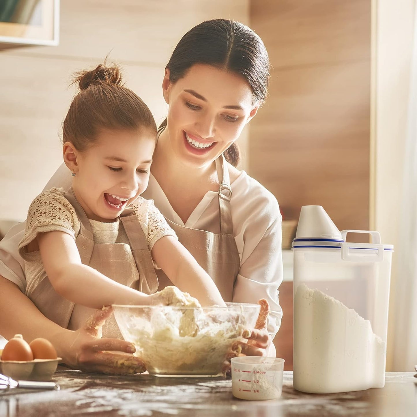 TBMax Rice Container 4 Lbs / 2 Kg Rice Dispenser with Measuring Cup, BPA-Free Plastic Kitchen Pantry Food Storage Holder for Oatmeal Flour Grain, Small Pet Cat Dog Food Container